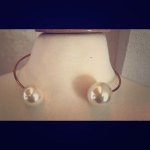 Extra large faux pearl necklace